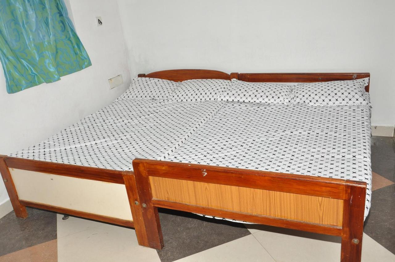 Hostel White House Anandagiri Tamilnadu - Tamilnadu - Kodaikanal Exterior foto